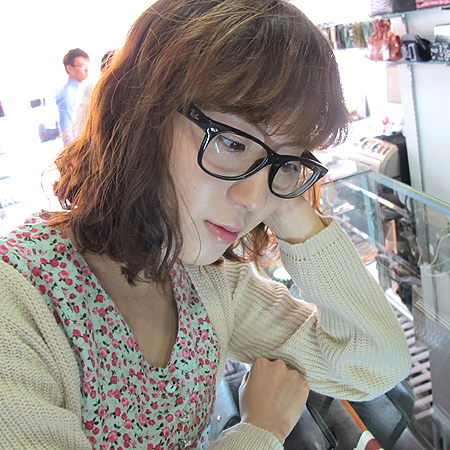 RAY-BAN(���̺�) RB2132 ���� ���� �Ȱ��� [��������] �̹���6 - ���̺��� �߰���ǰ