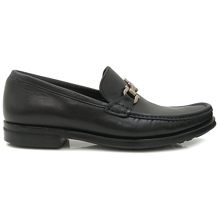 Ferragamo(󰡸) ġ    ̹3 - ̺ ߰ǰ