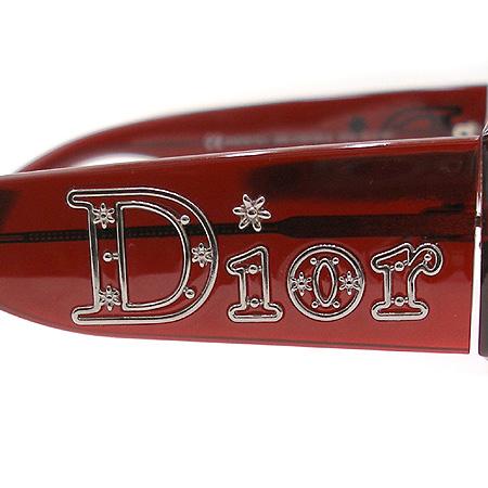 Dior(ũ����î���) E67HJ ���� ���۶� �̹���4 - ���̺��� �߰���ǰ