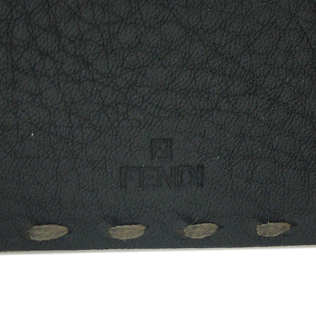 Fendi(���) �������� 6 Ȧ�� Ű���̽� [�б�����������2ȣ��] �̹���4 - ���̺��� �߰���ǰ