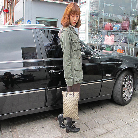 Gucci(����) 117551 GG �ΰ� PVC ��Ʈ�� �̹���6 - ���̺��� �߰���ǰ