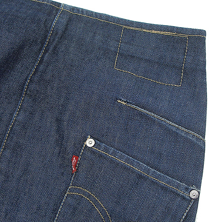 Levi's(�����̽�) û����ĿƮ �̹���3 - ���̺��� �߰���ǰ