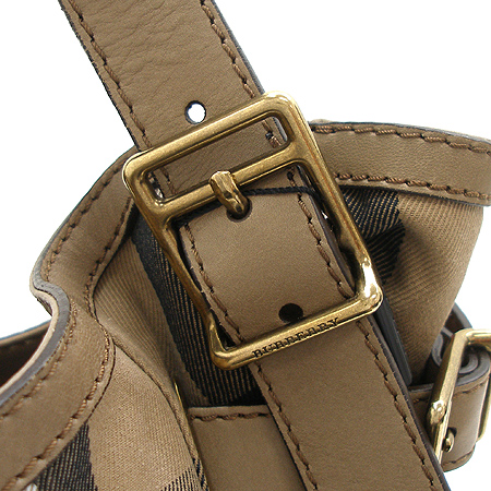 Burberry(������) ���μ� ���üũ �к긯 ��Ʈ��� ����� �̹���5 - ���̺��� �߰���ǰ
