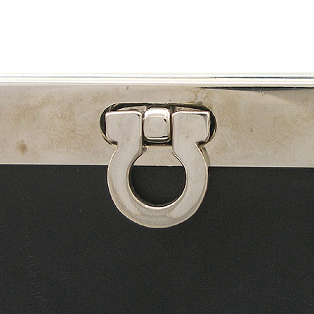 Ferragamo(��󰡸�) 21 9269 ���� ���� ũ�ν��� [�б�����������2ȣ��] �̹���4 - ���̺��� �߰���ǰ