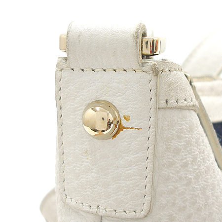 Gucci(����) ���� GG�ΰ� 131444 ����� �̹���5 - ���̺��� �߰���ǰ