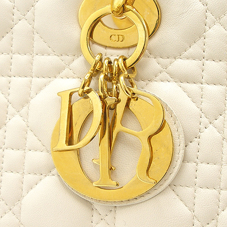 Dior(ũ����î���) ����Ų ���� ���� ��Ʈ�� [�б�����������2ȣ��] �̹���4 - ���̺��� �߰���ǰ