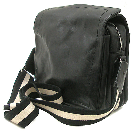 Bally(�߸�) TRUVA ���� ���� ũ�ν��� [�б�����������2ȣ��] �̹���2 - ���̺��� �߰���ǰ