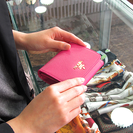 Prada(�����) 1M0176 ���ǾƳ� ���� �ΰ� ��� ������ �̹���6 - ���̺��� �߰���ǰ