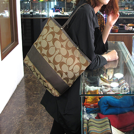 Coach(��ġ) 10125 �𰡵� ����� [��������] �̹���6 - ���̺��� �߰���ǰ