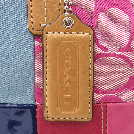 Coach(��ġ) �ñ׳�ó �ڰ��� �����̵� ��Ƽ ��ġ ����� �̹���4 - ���̺��� �߰���ǰ