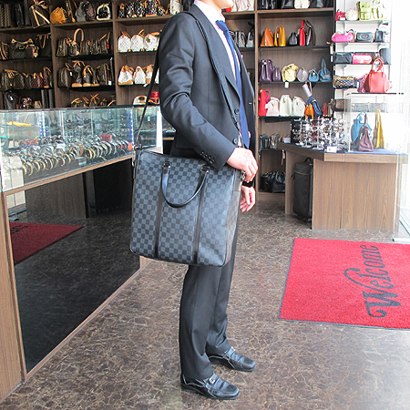 Louis Vuitton(���̺���) �ٹ̿� �׶���Ʈ ĵ���� Ÿ�ٿ� 2WAY �̹���5 - ���̺��� �߰���ǰ