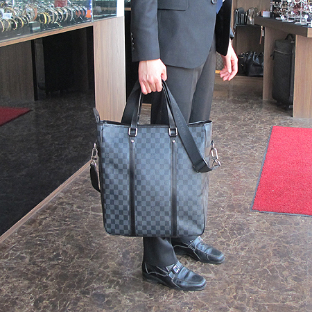 Louis Vuitton(���̺���) �ٹ̿� �׶���Ʈ ĵ���� Ÿ�ٿ� 2WAY �̹���6 - ���̺��� �߰���ǰ