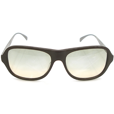 ���;ط���(Viktor&Rolf) 70-0014 ���� ƼŸ�� ���۶� �̹���3 - ���̺��� �߰���ǰ