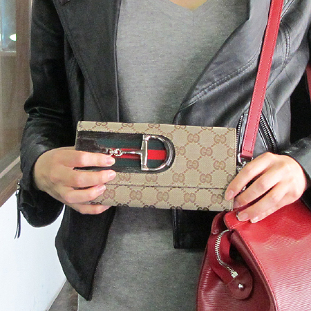 Gucci(����) 137375 GG�ΰ� �𰡵� ���� �ΰ� �����Ƽġ ������ �̹���6 - ���̺��� �߰���ǰ