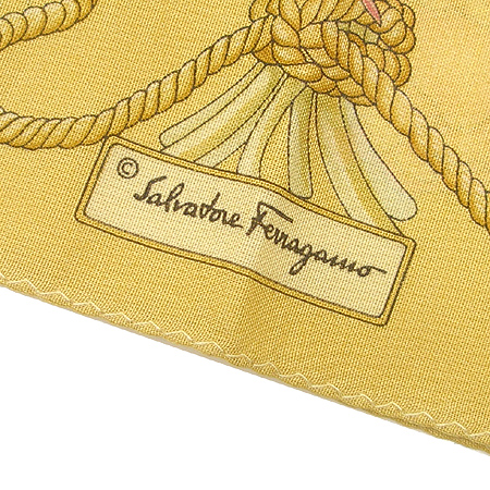 Ferragamo(��󰡸�) 100% �� �ڶ� ��ī�� �̹���4 - ���̺��� �߰���ǰ