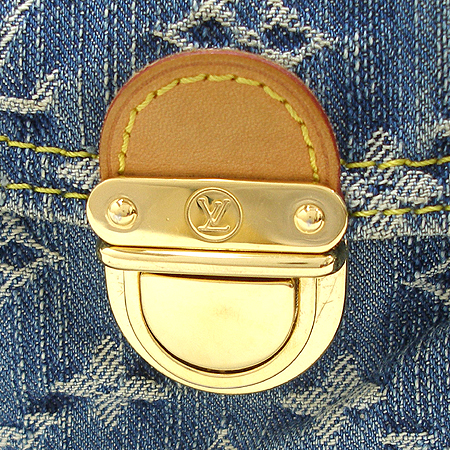 Louis Vuitton(���̺���) M95050 ���� �̴� ����Ƽ ����� [�б�������] �̹���5 - ���̺��� �߰���ǰ