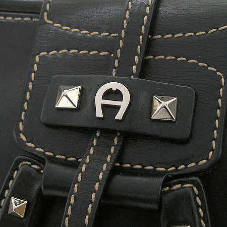 Aigner(���̱׳�) ���� ���� �ΰ� ¡��� ��Ʈ�� �̹���3 - ���̺��� �߰���ǰ