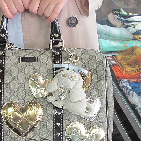Gucci(����) GG�ΰ� �ø� ������ ŰȦ�� [�б�����������2ȣ��] �̹���5 - ���̺��� �߰���ǰ