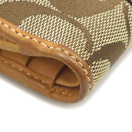 Coach(��ġ) �ñ׳�ó �ڰ��� ������ �̹���5 - ���̺��� �߰���ǰ