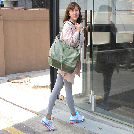 Balenciaga(�߷��þư�) 159671 ���� Ŀ���� ����� �̹���6 - ���̺��� �߰���ǰ