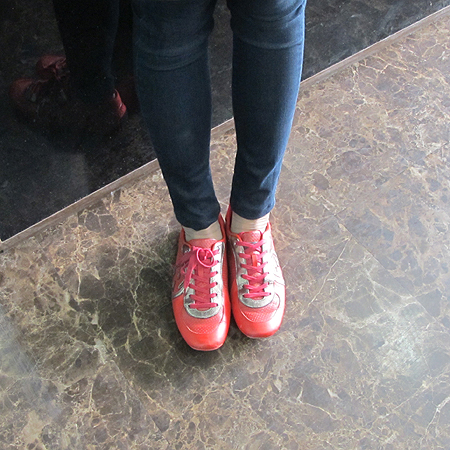 Gucci(����) 190777 ���� �÷� ���� ���� GG �ΰ� ��� ����Ŀ�� �̹���6 - ���̺��� �߰���ǰ