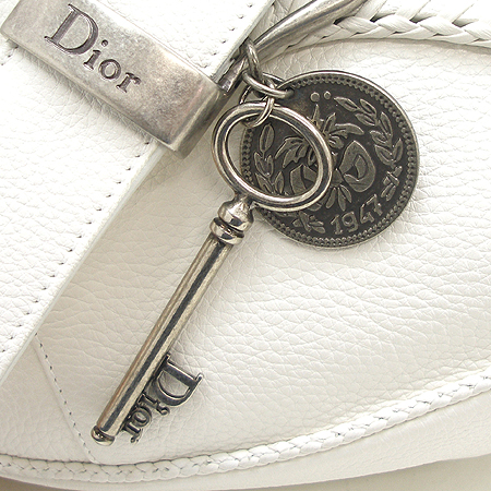 Dior(ũ����î���) NGC44920W ������ ��Ƽ�� ȭ��Ʈ ����� �̹���4 - ���̺��� �߰���ǰ