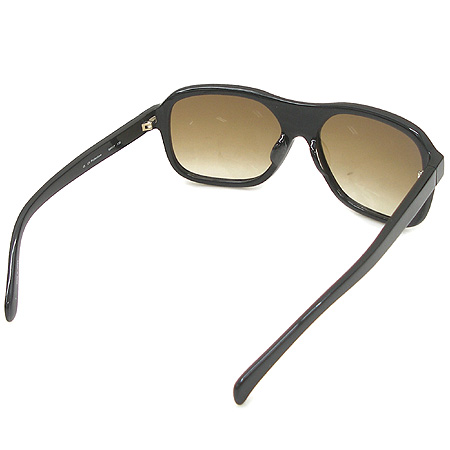 VIKTOR&ROLF (���� �� ����) 71 0026 ���� ���� ���۶� �̹���4 - ���̺��� �߰���ǰ