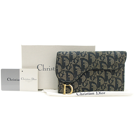 Dior(ũ����î���) ���� �ڰ��� D �ΰ� 3�� ������ �̹���2 - ���̺��� �߰���ǰ