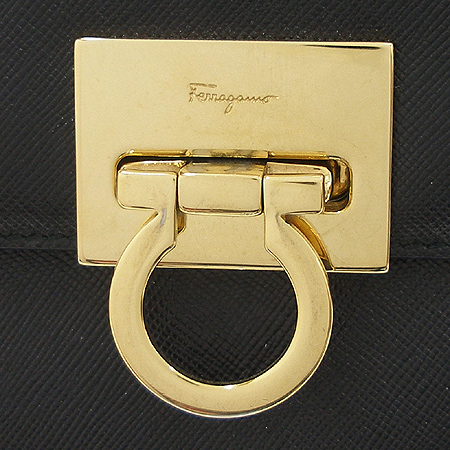 Ferragamo(��󰡸�) 21 0160 ���� ��ġ�� ��� ��Ʈ�� �̹���3 - ���̺��� �߰���ǰ