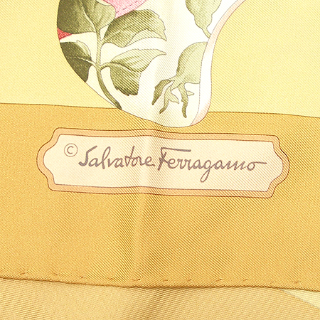 Ferragamo(��󰡸�) 100% ��ũ ��ī�� �̹���4 - ���̺��� �߰���ǰ