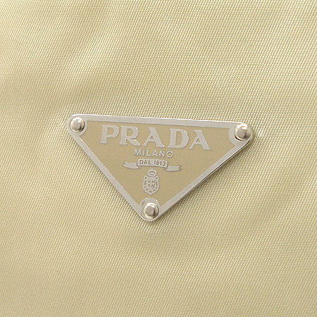 Prada(�����) �к긯 ����� W �̹���4 - ���̺��� �߰���ǰ