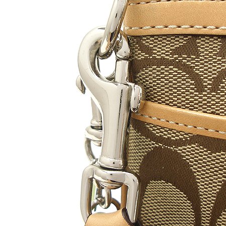 Coach(��ġ) �ñ׳�ó �ڰ��� ũ�ν���+ ��ġ ŰȦ�� �̹���4 - ���̺��� �߰���ǰ