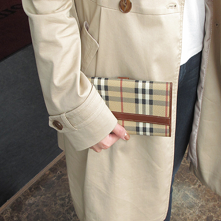 Burberry(������) Ŭ���� üũ ������ �̹���5 - ���̺��� �߰���ǰ