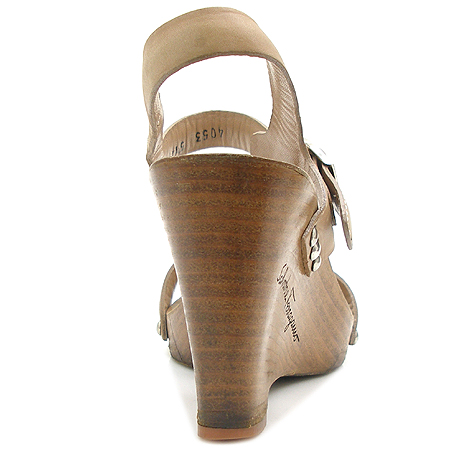Ferragamo(��󰡸�) ������ ������ ���� �̹���4 - ���̺��� �߰���ǰ
