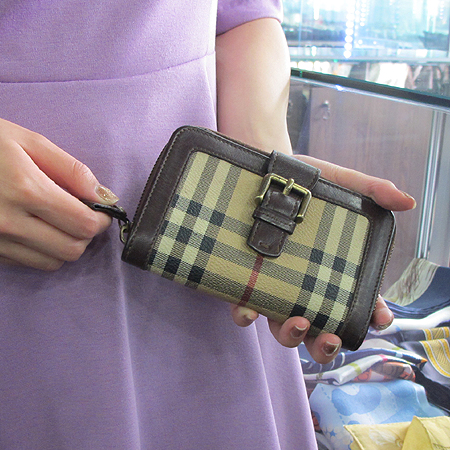 Burberry(������) �� Ŭ���� üũ ¤�� ������ �̹���6 - ���̺��� �߰���ǰ