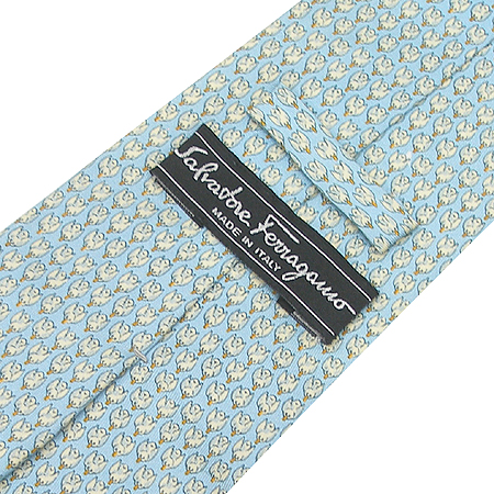 Ferragamo(��󰡸�) 100% ��ũ ��Ÿ�� �̹���3 - ���̺��� �߰���ǰ