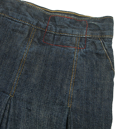 Levi's(�����̽�) û��ĿƮ �̹���3 - ���̺��� �߰���ǰ