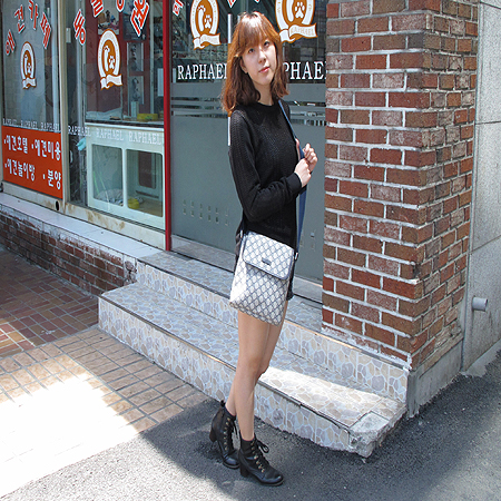 Gucci(����) 223666 GG �ΰ� PVC ũ�ν��� �̹���6 - ���̺��� �߰���ǰ