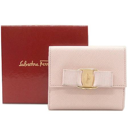 Ferragamo(��󰡸�) 22 A926 ���� �ٶ� ��� 3�� ������ �̹���2 - ���̺��� �߰���ǰ