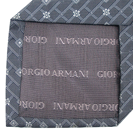 Armani(�Ƹ�����) 100% ��ũ ��Ÿ�� �̹���3 - ���̺��� �߰���ǰ