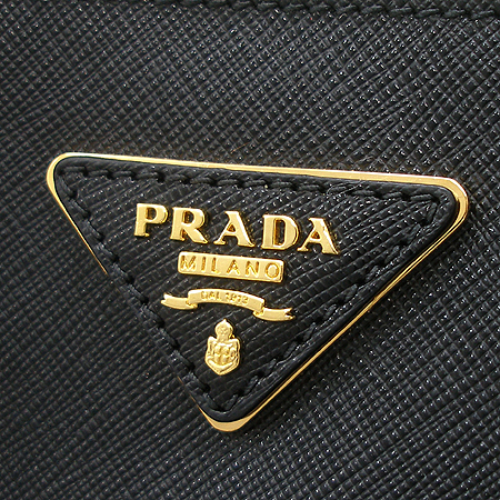 Prada(�����) BN1844 SAFFIANO LUX ���� ���� ��Ʈ�� [�б�������] �̹���4 - ���̺��� �߰���ǰ