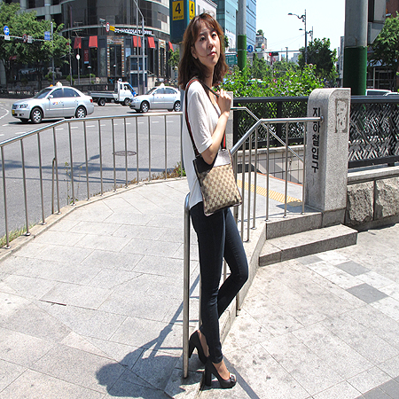 Gucci(����) 27639 GG �ΰ� �ڰ��� ��� ũ�ν��� �̹���6 - ���̺��� �߰���ǰ