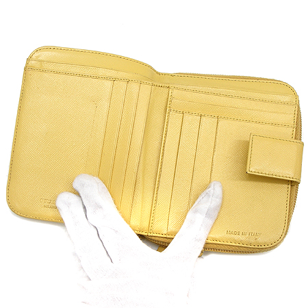 Prada(�����) ���ǾƳ� ¤�� ������ �̹���3 - ���̺��� �߰���ǰ