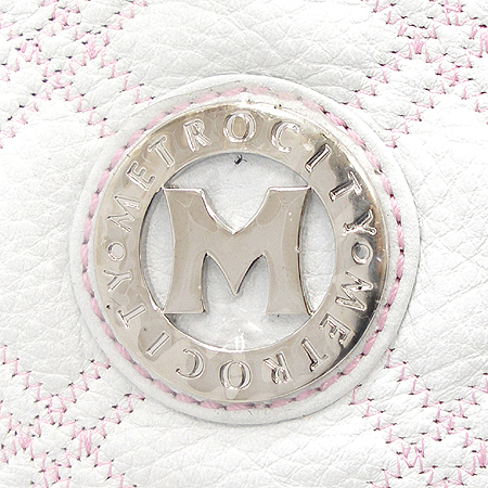 Metrocity(��Ʈ�ν�Ƽ) ���� M �ΰ� ��� ���� ���ָӴ� ��Ʈ�� + ũ�ν� ��Ʈ�� �̹���5 - ���̺��� �߰���ǰ
