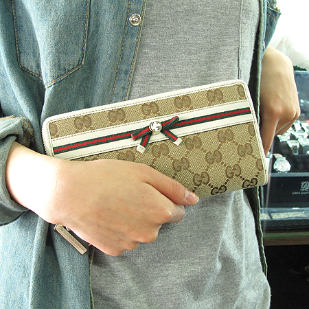Gucci(����) 257003 GG�ΰ� �𰡵� ���̺������� �Ｑ ���� ��� ¤�� ������ [��������] �̹���6 - ���̺��� �߰���ǰ