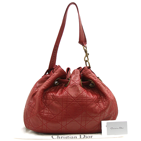 Dior(ũ����î���) D�ΰ� ��� ī���� ���� ��Ƽġ ���� ����� [�б�����������2ȣ��] �̹���2 - ���̺��� �߰���ǰ