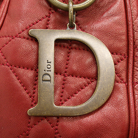 Dior(ũ����î���) D�ΰ� ��� ī���� ���� ��Ƽġ ���� ����� [�б�����������2ȣ��] �̹���4 - ���̺��� �߰���ǰ