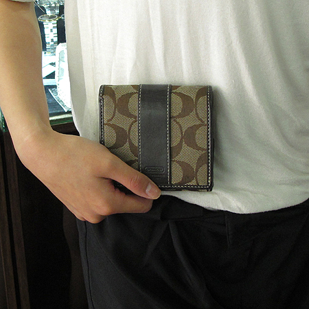 Coach(��ġ) �ñ׳��� �ΰ� ���� ��Ƽġ ������ �̹���6 - ���̺��� �߰���ǰ
