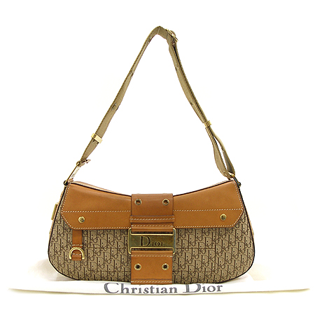 Dior(ũ����î���) ���� �ΰ� ��� �ڰ��� ����� �̹���2 - ���̺��� �߰���ǰ