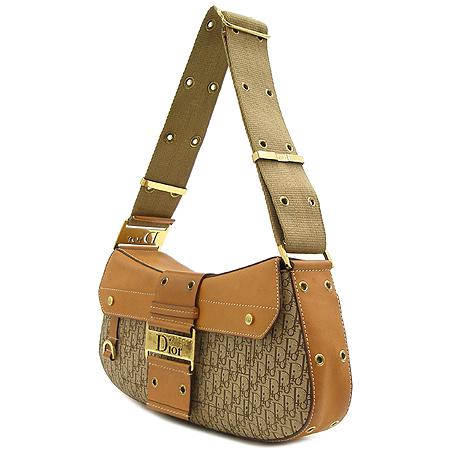 Dior(ũ����î���) ���� �ΰ� ��� �ڰ��� ����� �̹���3 - ���̺��� �߰���ǰ